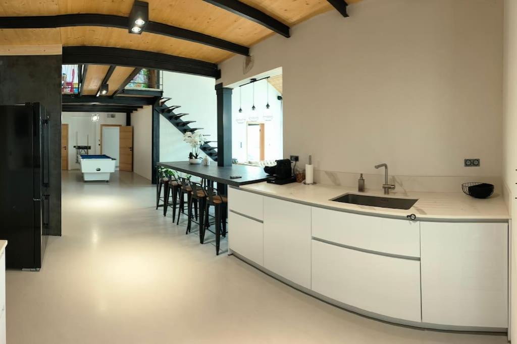 Villa Industrial Luxury Nimes & Arles Beaucaire  Esterno foto
